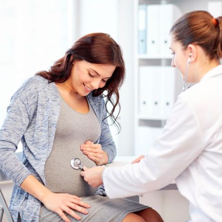 femme enceinte consultation medecin